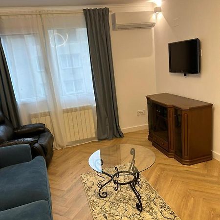 Alex Apartament Central بوخارست المظهر الخارجي الصورة